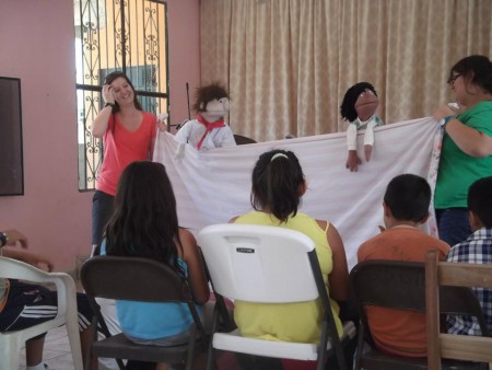 Evento con los niños en la Iglesia Jesucristo Sobre La Roca Chetumal